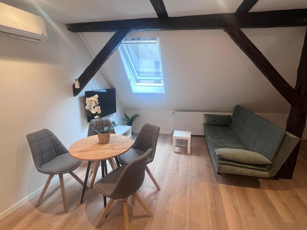Studio Apartman Mia ザグレブ エクステリア 写真
